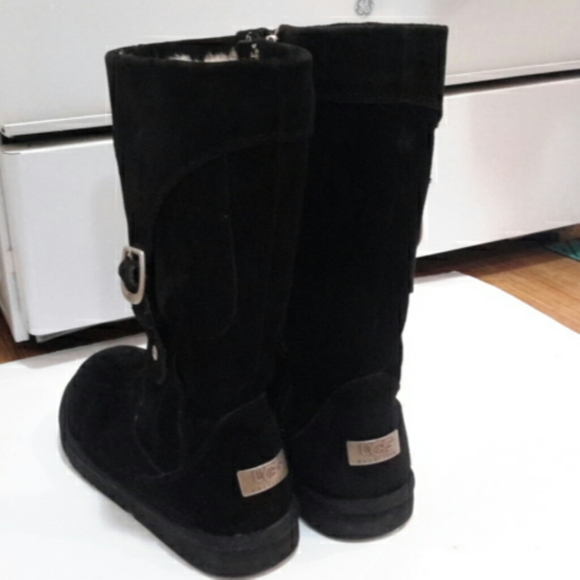 ❤❤UGG WOMEN BOOT SIZE 10❤❤ - Picture 2 of 8